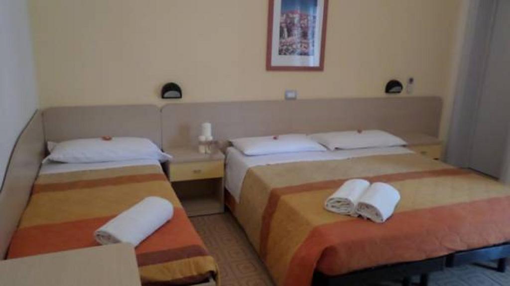 Hotel Sorriso San Mauro Mare Exterior photo