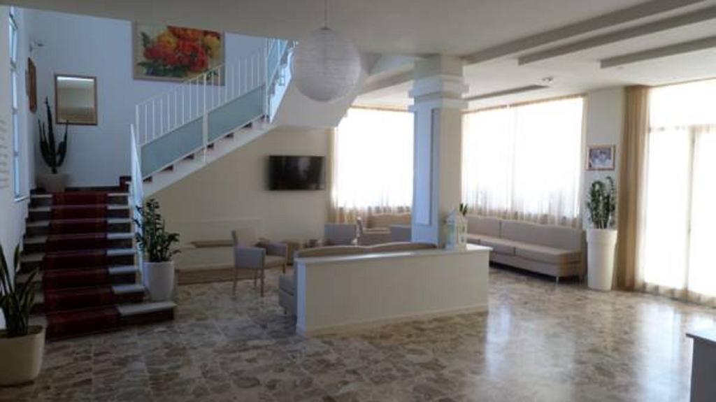 Hotel Sorriso San Mauro Mare Exterior photo